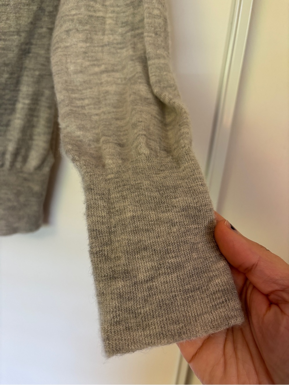 7 For All Mankind Cashmere Cardigan Size Medium Grey Ruffle Cottagecore Dainty - Picture 5 of 10